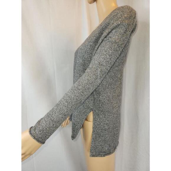 Aritzia | Babaton | Gray long sleeve | Small - Picture 3 of 10